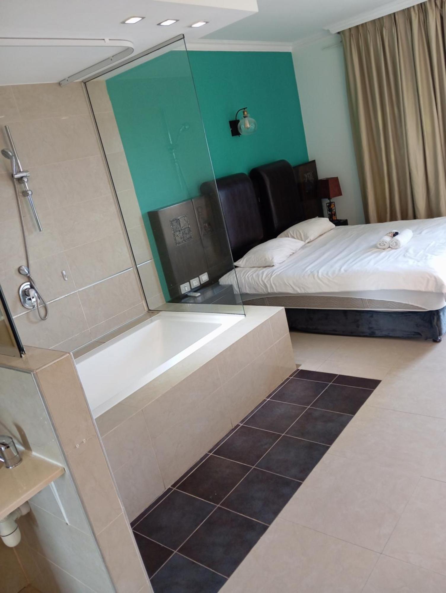 Marina Beach Hotel Tel Aviv Exterior foto
