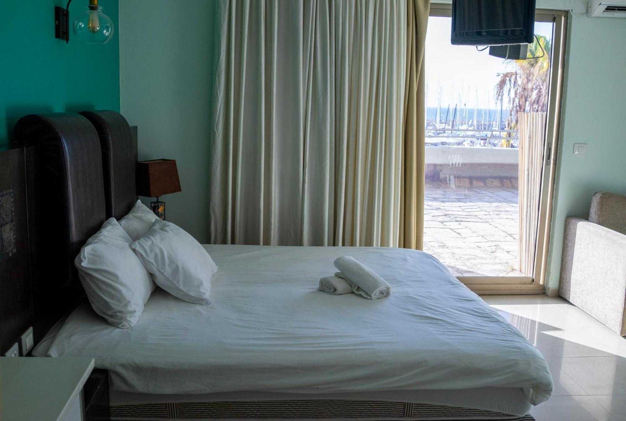 Marina Beach Hotel Tel Aviv Exterior foto